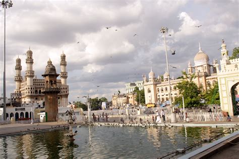 15 best places to visit in India .
